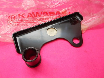 その他 9 NOS OEM KAWASAKI 1976-78 KZ400 BASE BRAKCET 32129-009 | eBay