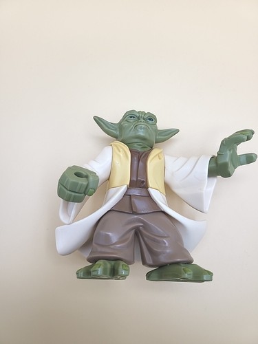 Star Wars Yoda Figure 2005 Hasbro 5in Figure - Picture 6 of 18
