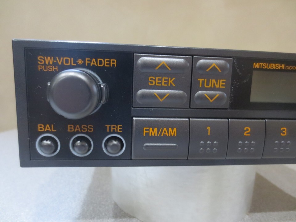 NEW OEM Vintage Mitsubishi AM/FM Radio MB541033 AR-4377 JL104 | eBay