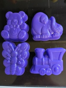 Set of 4 Vtg. JELLO Molds Large Purple Plastic Train, Bear, Butterfly, Dino