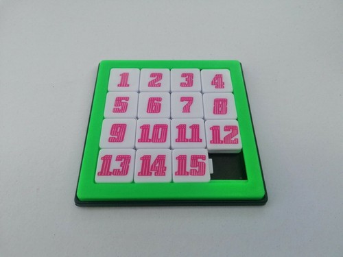 Vintage Toys Sliding Block Tile Puzzle Number 1-15 IQ Tester Brain Kids Games x4 - 第 1/7 張圖片