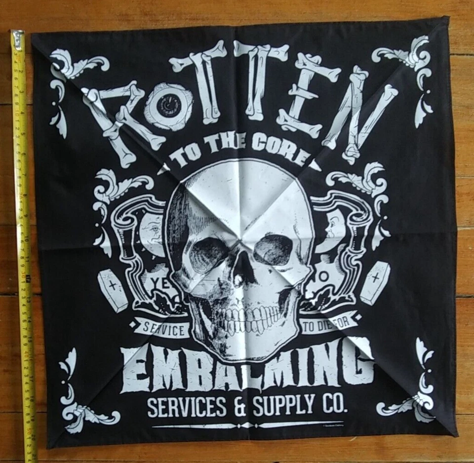 ROTTEN TO THE CORE ~ Pañuelo Pañuelo Pañuelo Ropa Sourpuss Auténtico Foto 3 de 4