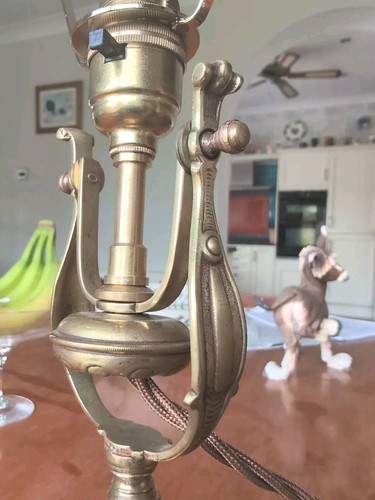 Pretty Brass Ships Gimbal Table Lamp/ Lighting/Collectable/H594 - Picture 10 of 19