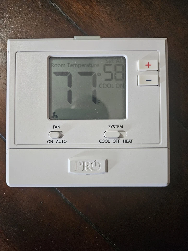   Pro1 T701 Termostato Blanco 24 Voltios Electrónico No Programable H/AC Lote De 10 Foto 2 de 4