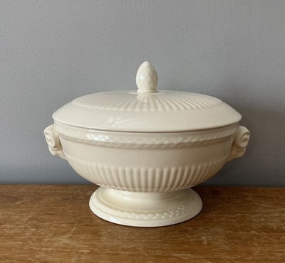 1x Wedgwood Queen s Ware Edme Cream - Gemüseterrine mit Deckel sehr guter Zustand