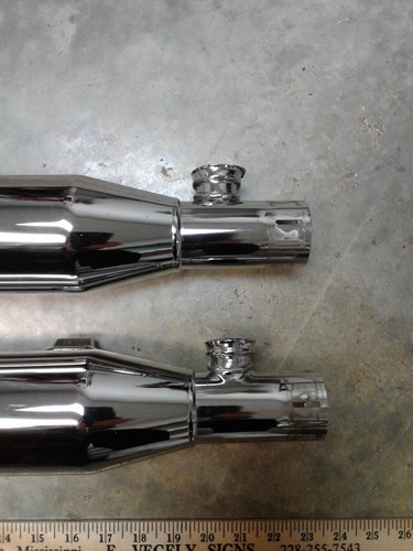OEM Harley Davidson Exhaust Pipes Harxl/ S/883/1200 EXCELLENT CONDITION - Picture 7 of 8
