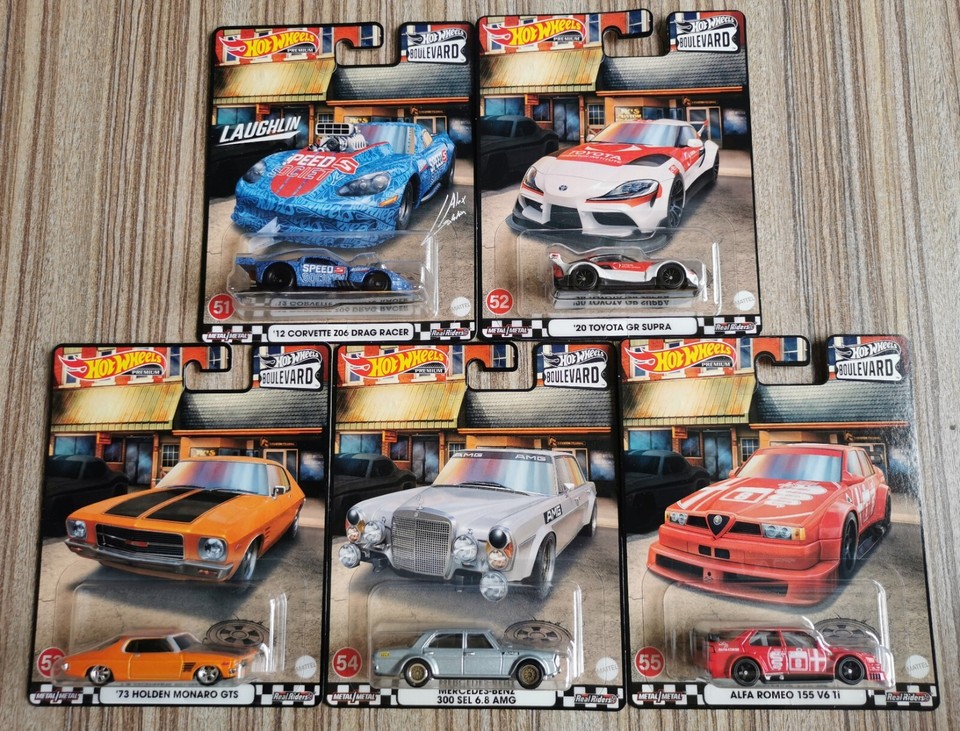 Voitures Hot Wheels Premium Boulevard - Échelle 1:64 - Porsche, Mazda, Ford, Etc. - Édition Limitée