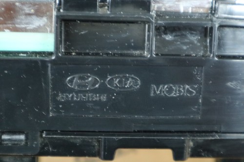 2020 2021 2022 Hyundai Palisade Radio Control Hazard Switch OEM 96540S8100 - Picture 4 of 5