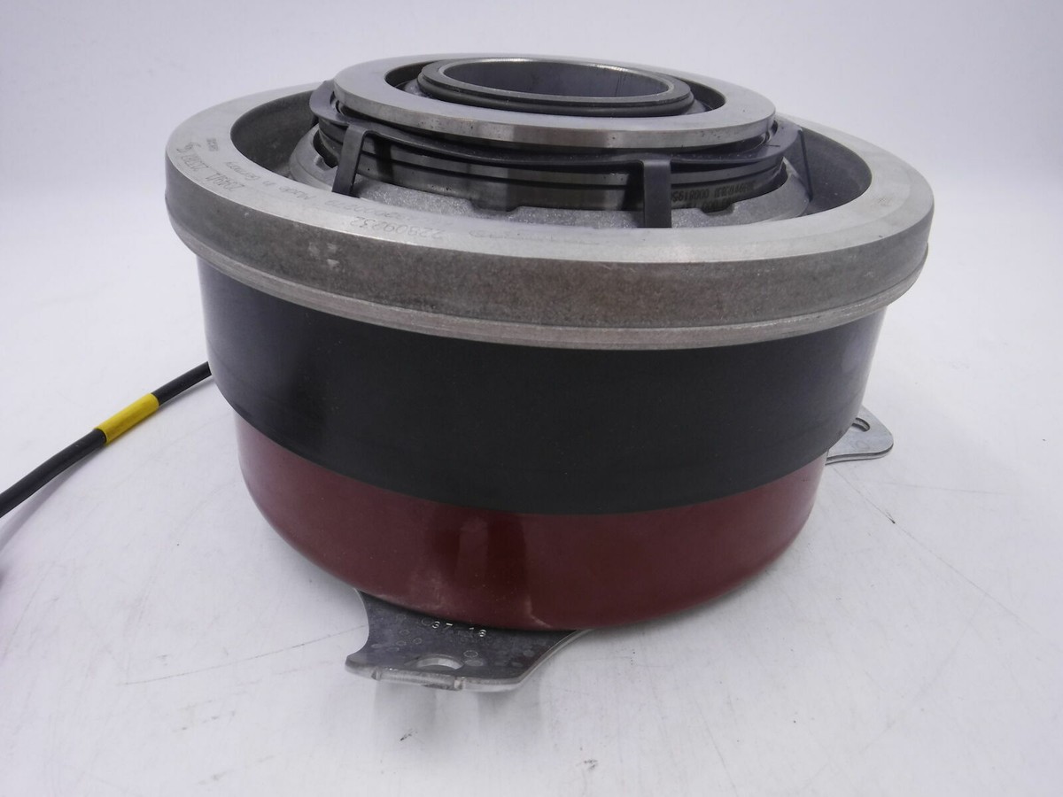 GENUINE VOLVO MACK I-SHIFT CLUTCH CYLINDER 23417523 | eBay