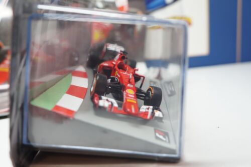 PANINI F1 - 2015 FERRARI SF15-T - SEBASTIAN VETTEL - 1/43 scale model car #42 - Picture 5 of 7