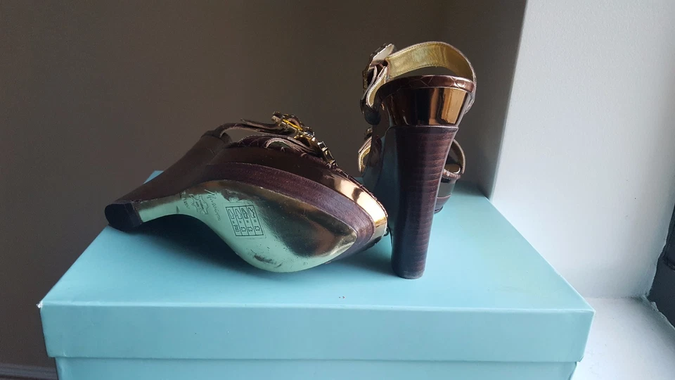 Marciano Zapatos Mujer, Croco Marrón Oscuro, Talla 8.5, Cómodos/Se Ve Bien Foto 2 de 2