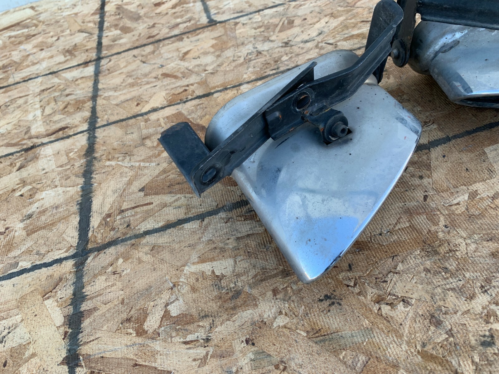 Bentley Continental GT 2004-2009 RIGHT Muffler