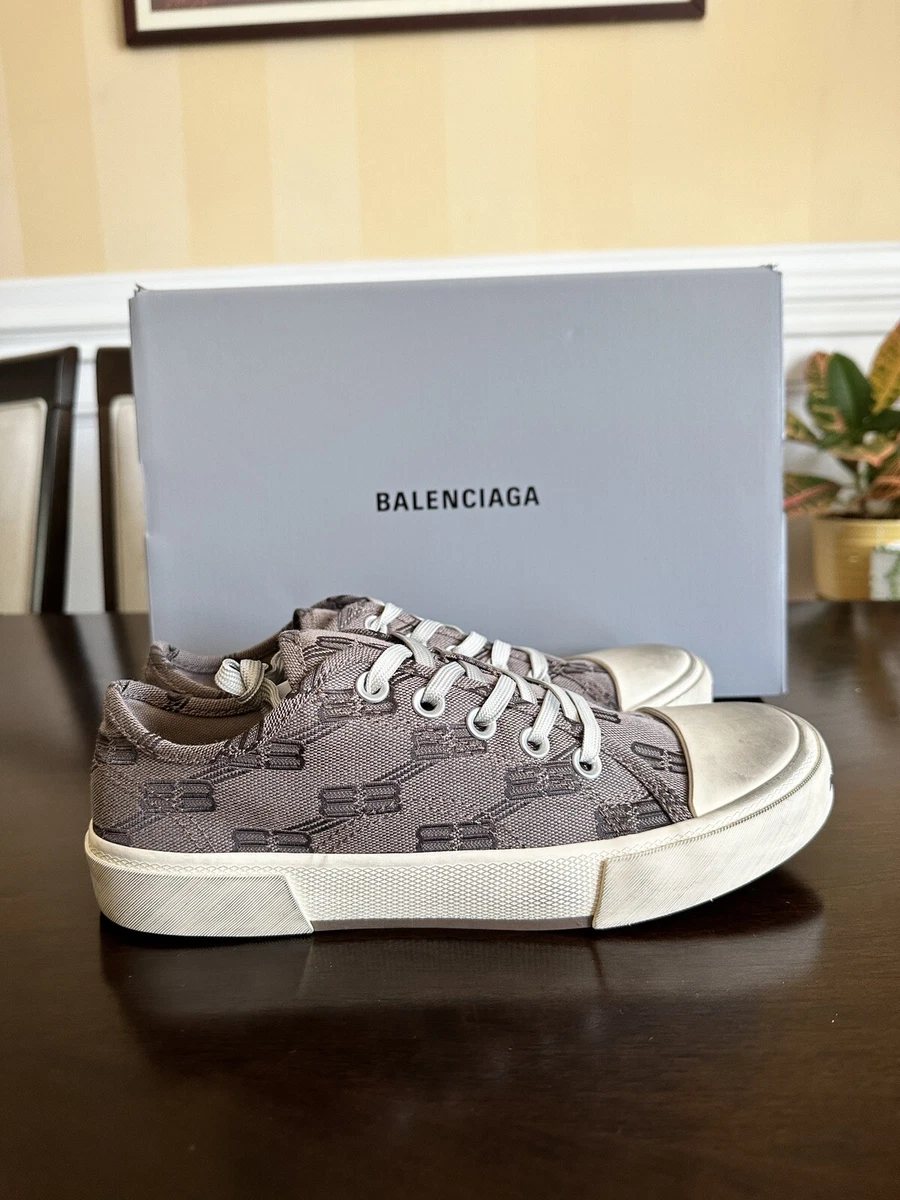NEW Balenciaga Paris BB Monogram Low-Top Sneakers Size Women's 9