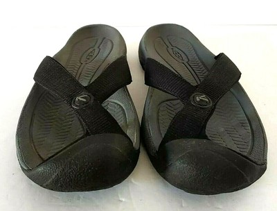 keen womens closed toe sandals