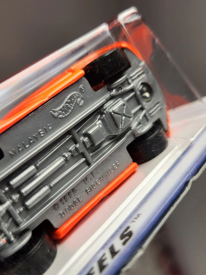 HOT WEELS 1998 FIRST EDITION DODGE SIDEWINDER ~COLLECTOR #634 - Image 4 of 4