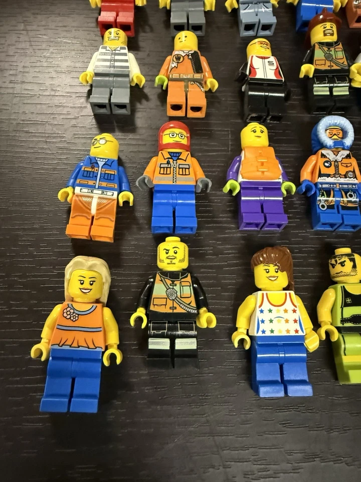 Lote de 50 minifiguras LEGO City People Foto 4 de 4
