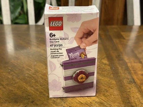 LEGO Miscellaneous Seasonal 5005878 Buildable Mothers Day Card Retired New Boxed