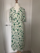 DVF DIANE VON FURSTENBERG - "JEMMA" WHITE/GREEN DAISY TEA DRESS - US4 / UK8
