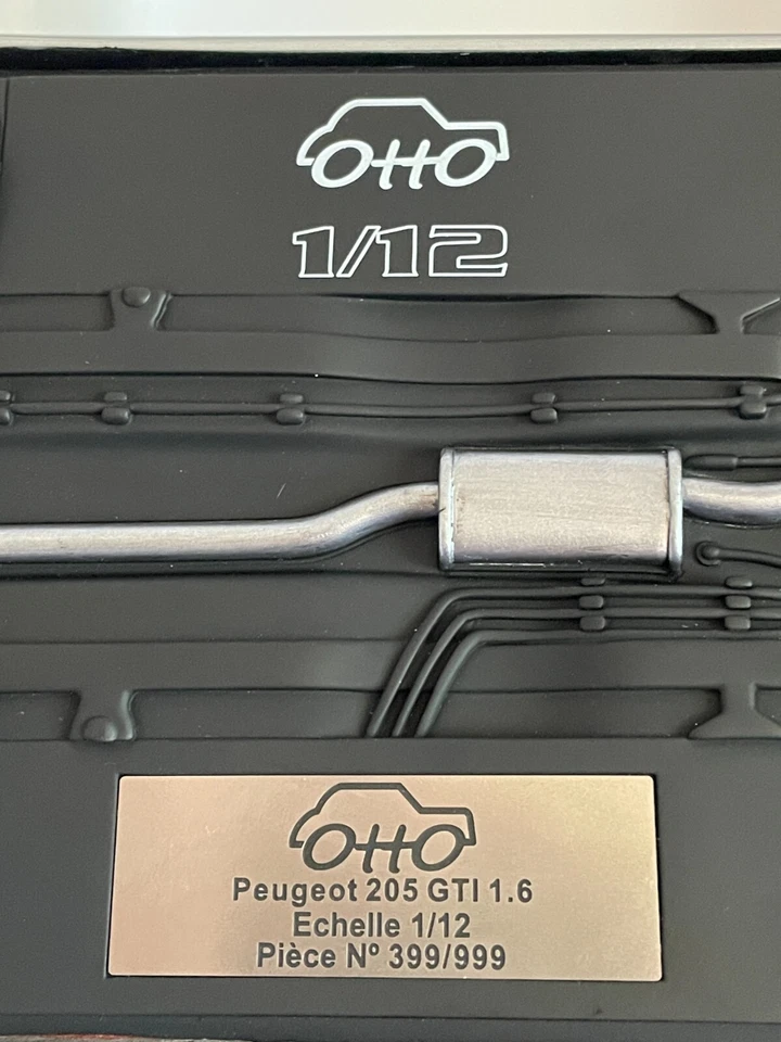 Otto Peugeot 205 GTi 1.6 Futura Gris Plata 1984 Modelo a Gran Escala 1:12 Foto 3 de 4