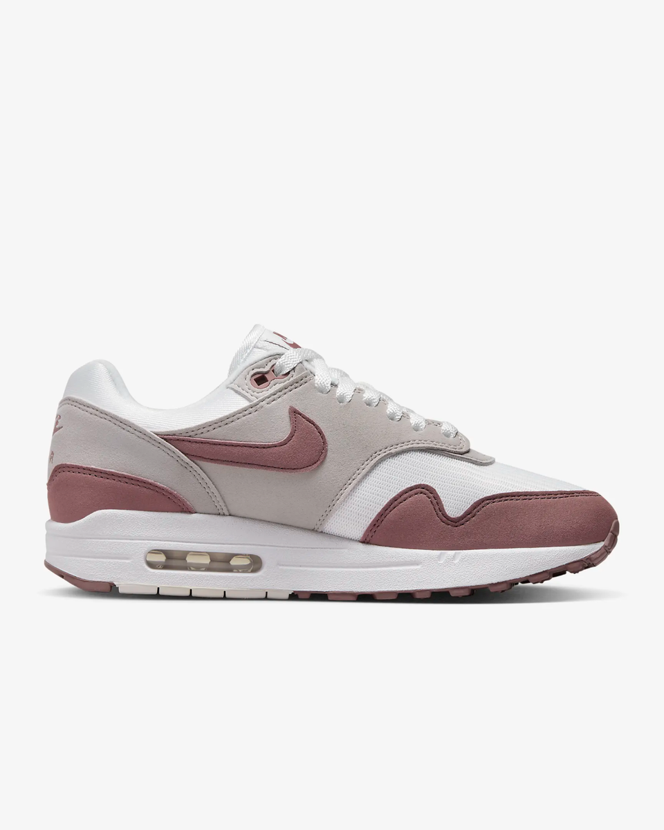 NIKE ナイキHF6405-227 Earth/Smokey Mauve Women's Nike Air Max 1 