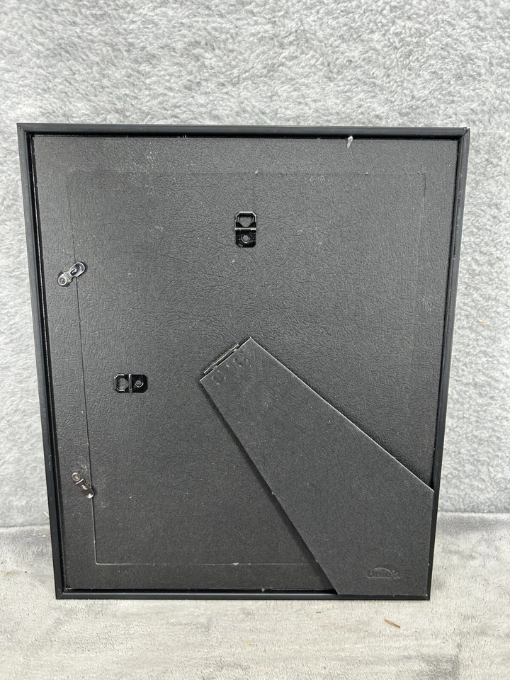 Marco de fotos de plástico marrón independiente 8x10 mate a 5x7 Foto 2 de 3