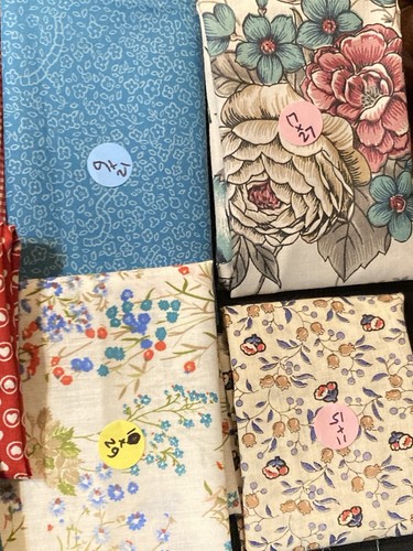 Lot of 9 Fabric Scraps Florals Calico Green Red Teal Blue - Picture 4 of 4