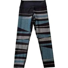 STYLE REFORM Black & Blue Stripes Active Sports Cropped Leggings Size Medium EUC