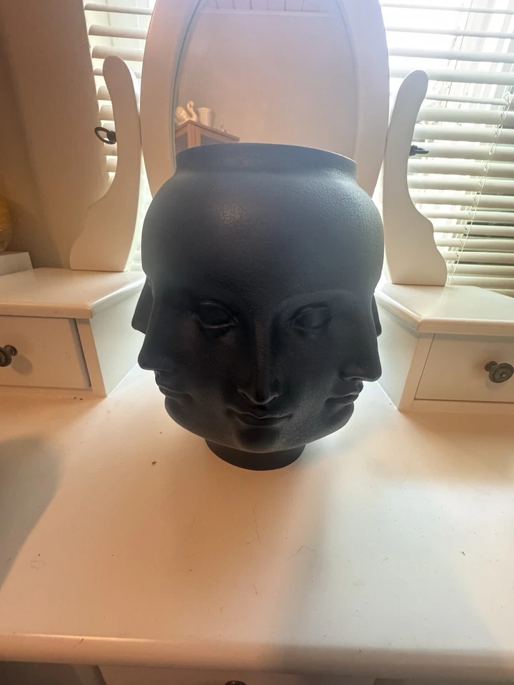 Jarrón TMS 2005 negro caras perpetuas Dora Maar Fornasetti estilo Vitruvio Foto 4 de 4