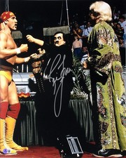 Hulk Hogan Cards and Memorabilia Guide 37