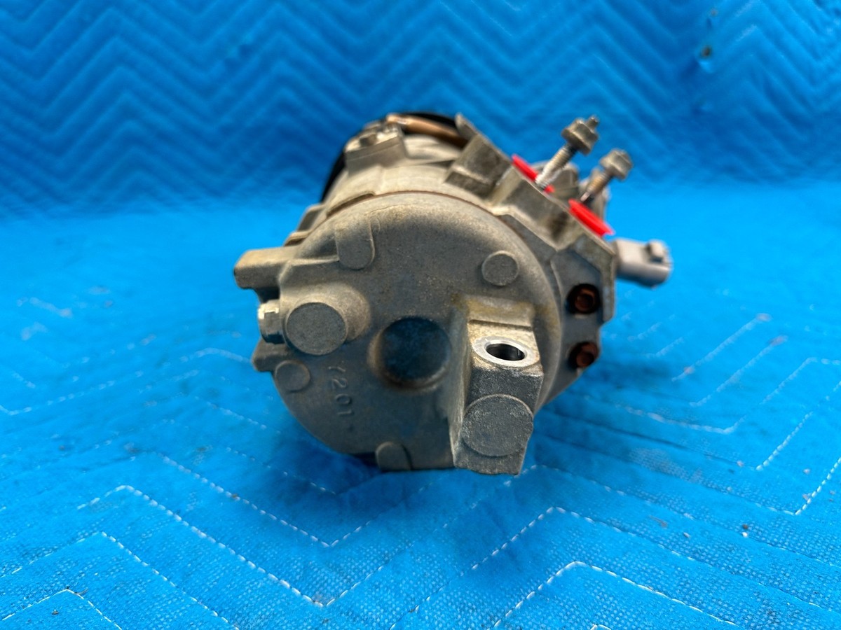 Lexus GX470 A/C AC Compressor w/ Clutch & Bolts 88320-6A122 2005
