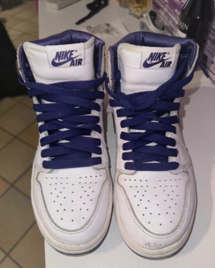 Nike Air Jordan 1 Retro High OG, foto 4 di 5