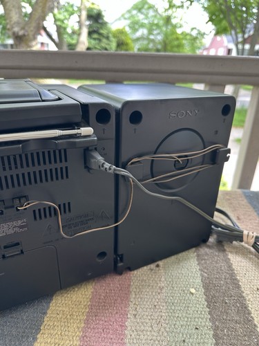 Vtg Sony CFD-550 Dual Cassette CD Boombox 90’s - Picture 6 of 6