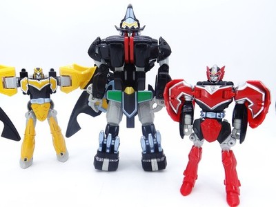 Megazord Magiranger Mystic Force DX Magi King Titan Power Rangers Figuren Bandai