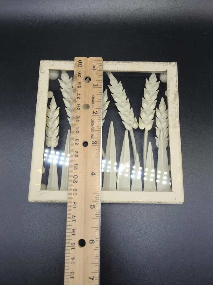 Yankee Candle Trigo Metal y Vidrio Bandeja Pequeña Crema con Acento Dorado Cepillado (C1) Foto 4 de 4