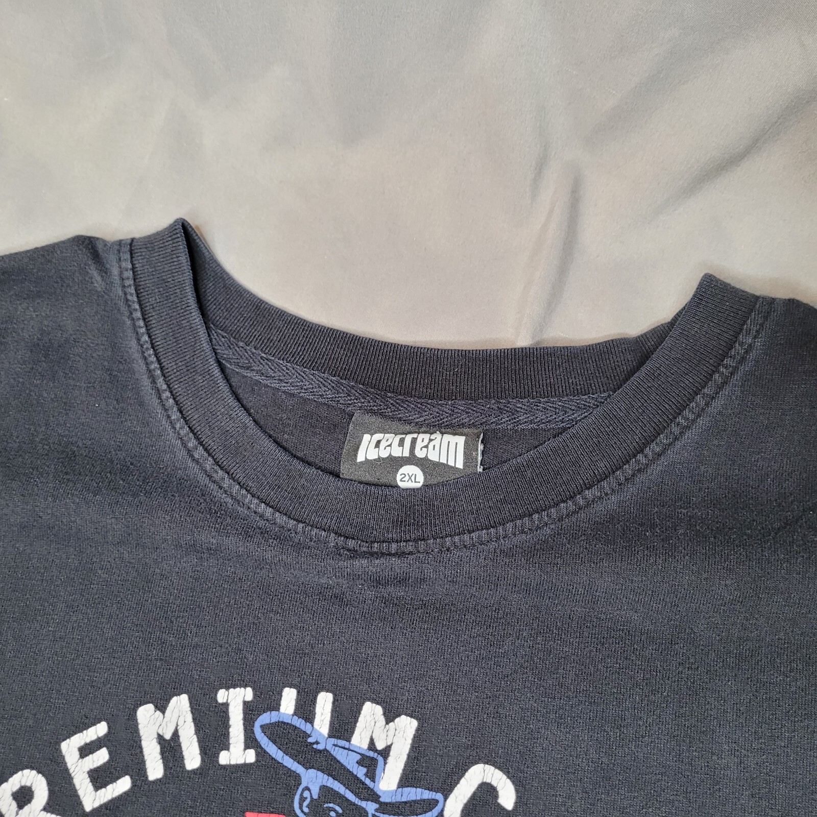 Picture 5 of 12