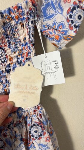 NWT! Alter'd State Floral Smocked Dress with Flutter Sleeves Size Small - Picture 4 of 12
