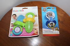 MUNCHKIN FRESH FOOD FEEDERS SET  PAW PATROL PACIFIER  HOLDER SET