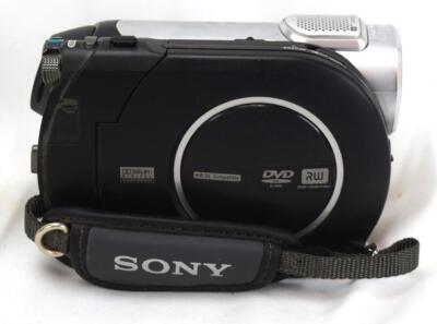 Sony Hybrid 40x Zeiss Optical Zoom Handycam Untested For Parts
