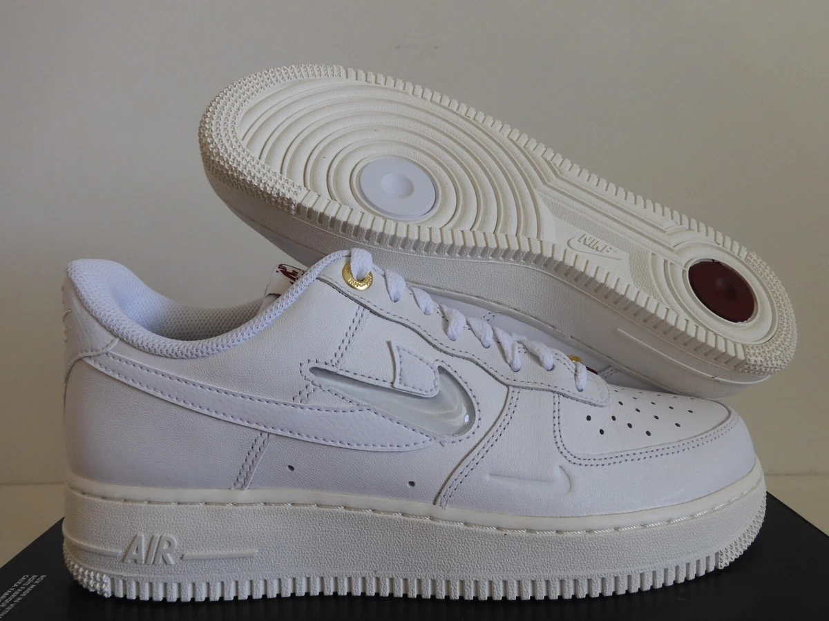 NIKE AIR FORCE 1 07 27cm-