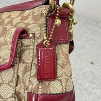 バッグ Coach Legacy Turnlock Shoulder Bag 65th COACH Legacy Turnlock Shoulder Bag Leather White 65th Women