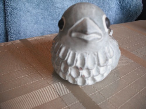 Green Signed Isabel Bloom Bird Black Eyes Art Sculpture