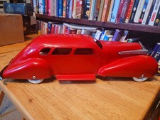 NICE VINTAGE 1930's LARGE WYANDOTTE PRESSED STEEL RED LaSALLE SEDAN