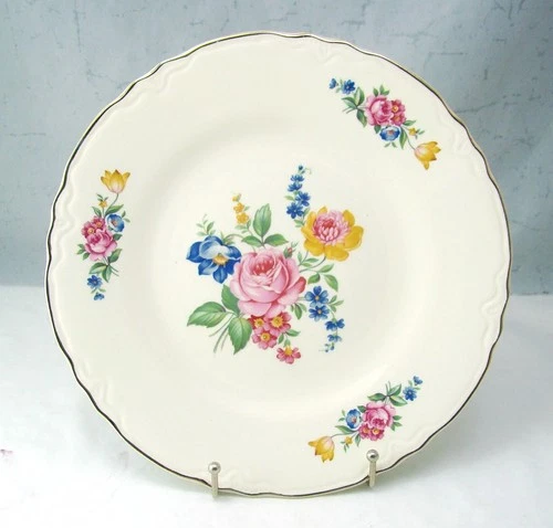 Scio China HAZEL Dinner Plate(s) Measure  9 1/2" Floral Center