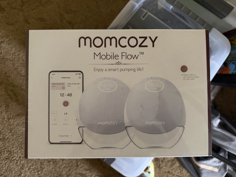 Momcozy Mobile Flow M9 Double Electric Breast Pump Hands-Free App 24mm BNIB