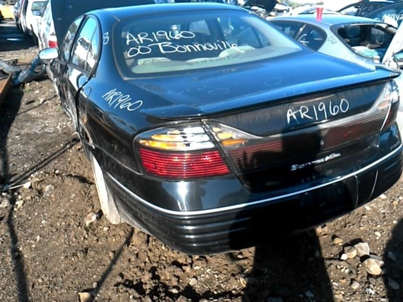 Radiator Fan Motor Fan Assembly Fits 00 BONNEVILLE 1346804 Foto 4 de 4