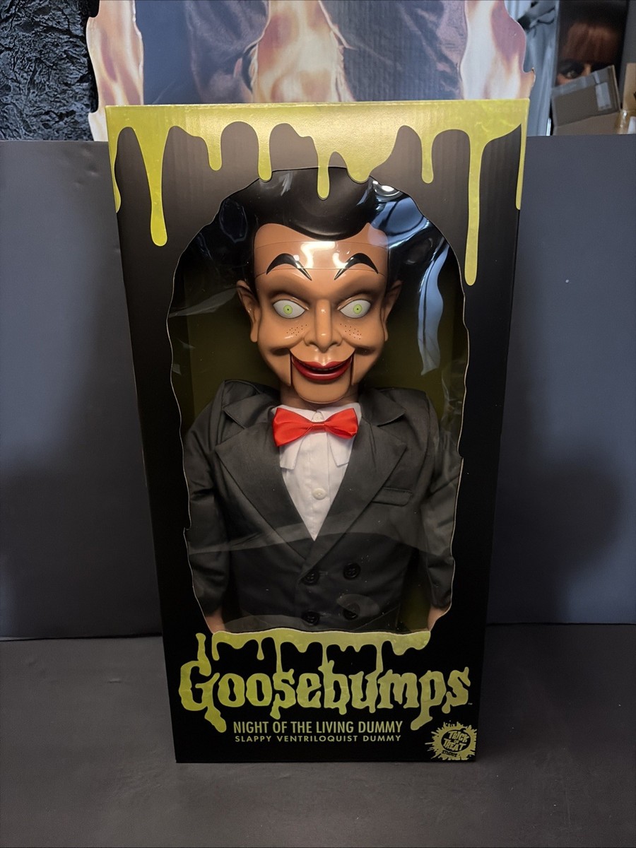 Lifesize Slappy The Dummy from Goosebumps - Trick or Treat Studios