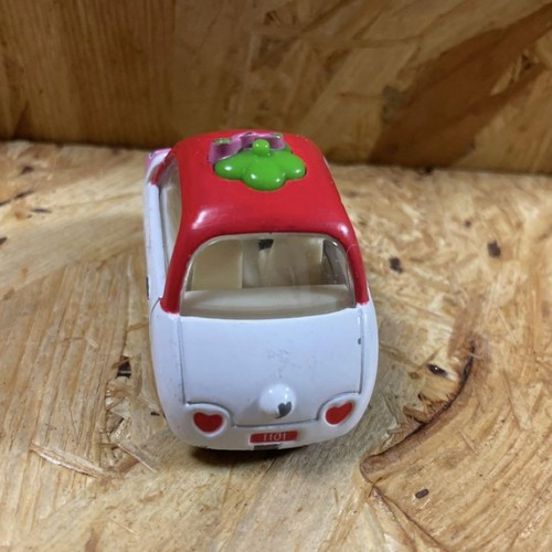 Dream Tomica Hello Kitty Minicar 202434 - Picture 3 of 7