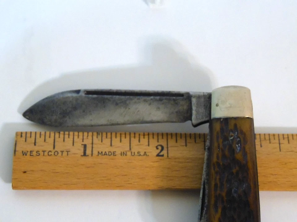 Antique 1925 4-Line "Camillus" "E-Z Opener" With Jigged Brown Bone Scales - Image 3 of 4