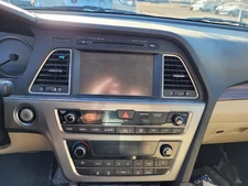 Info-GPS-TV Screen Display And Receiver US Market Fits 16-17 SONATA 1247959