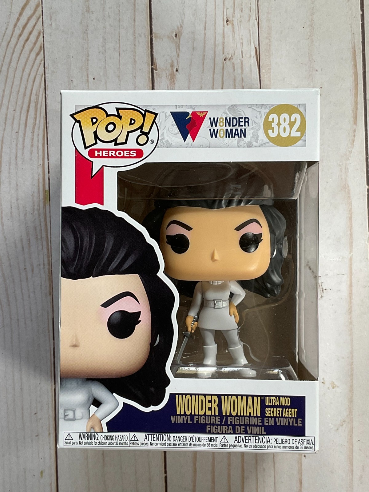 Funko Pop! Figura Vinilo Heroes: Wonder Woman #382 Ultra Mod C2
